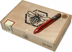 Viaje Honey & Hand Grenades The Shiv 6 1/4 X 50